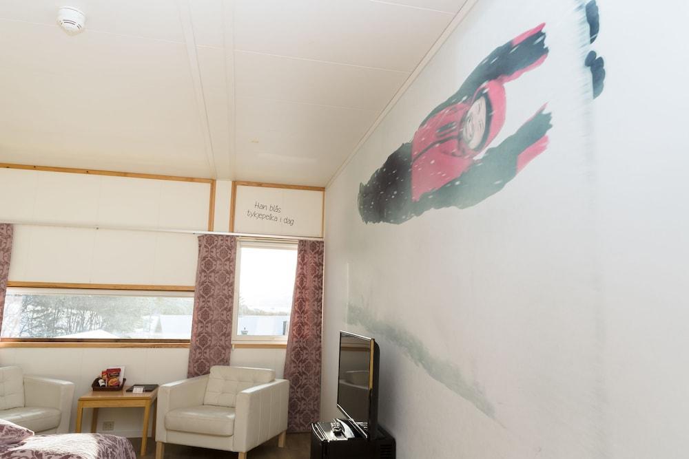 Tjeldsundbrua Hotel Skanland 외부 사진
