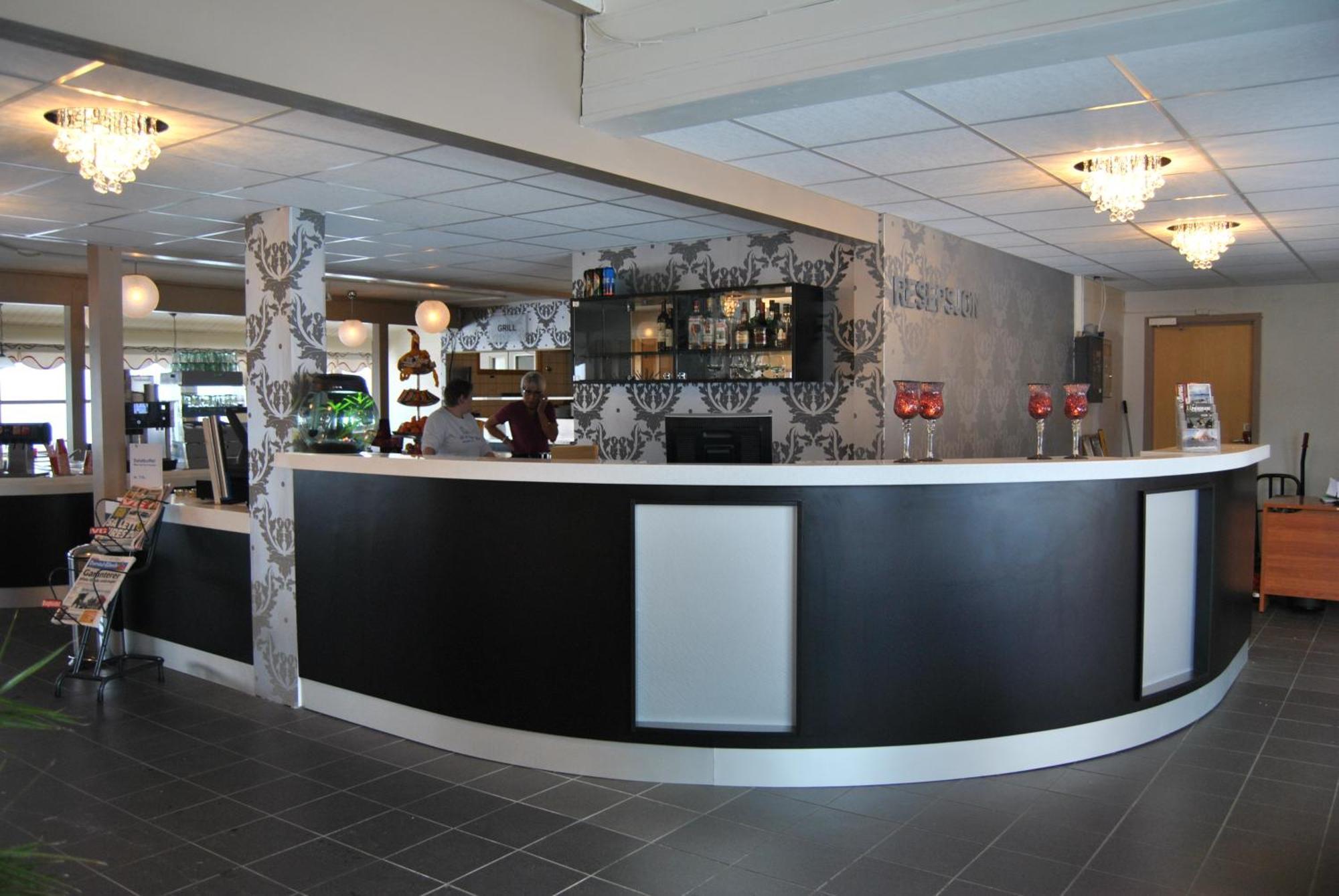 Tjeldsundbrua Hotel Skanland 외부 사진