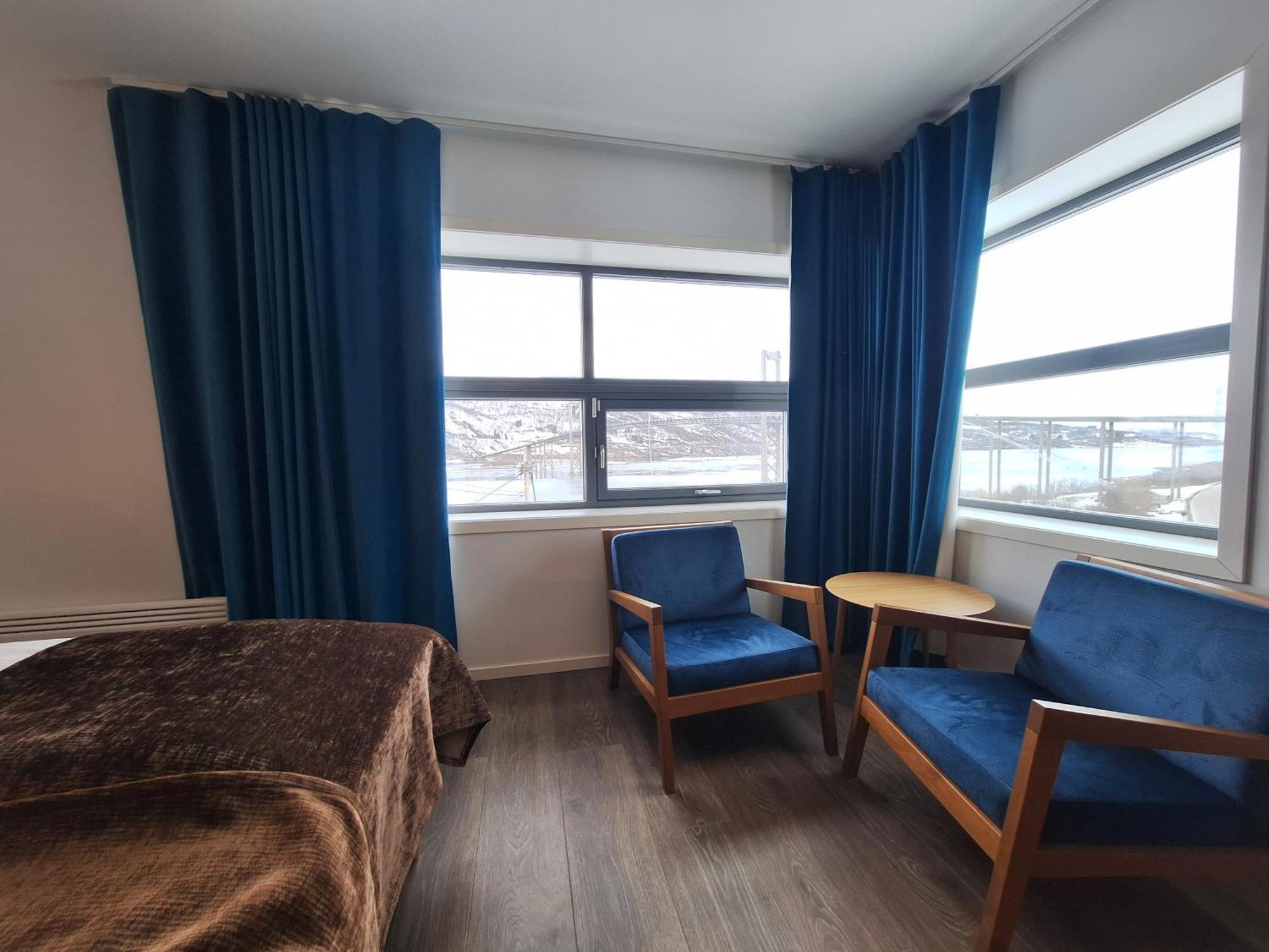 Tjeldsundbrua Hotel Skanland 외부 사진